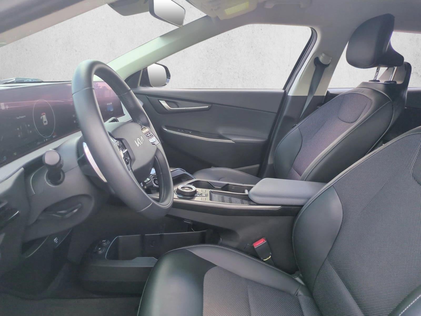 2022 Kia EV6 Light RWD