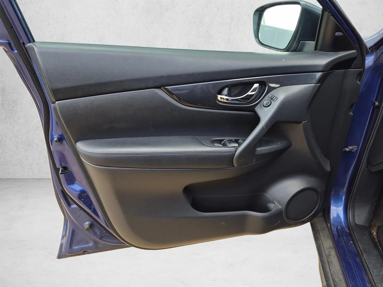 2018 Nissan Rogue FWD SV