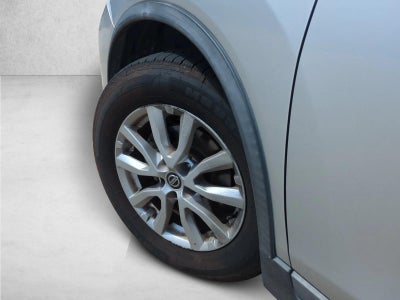 2018 Nissan Rogue FWD SV