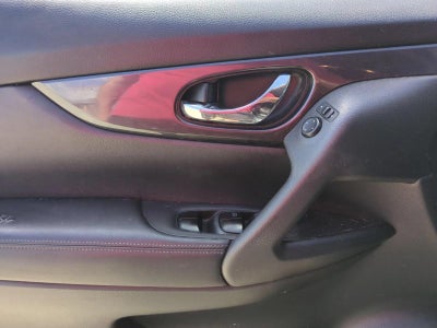 2018 Nissan Rogue FWD SV