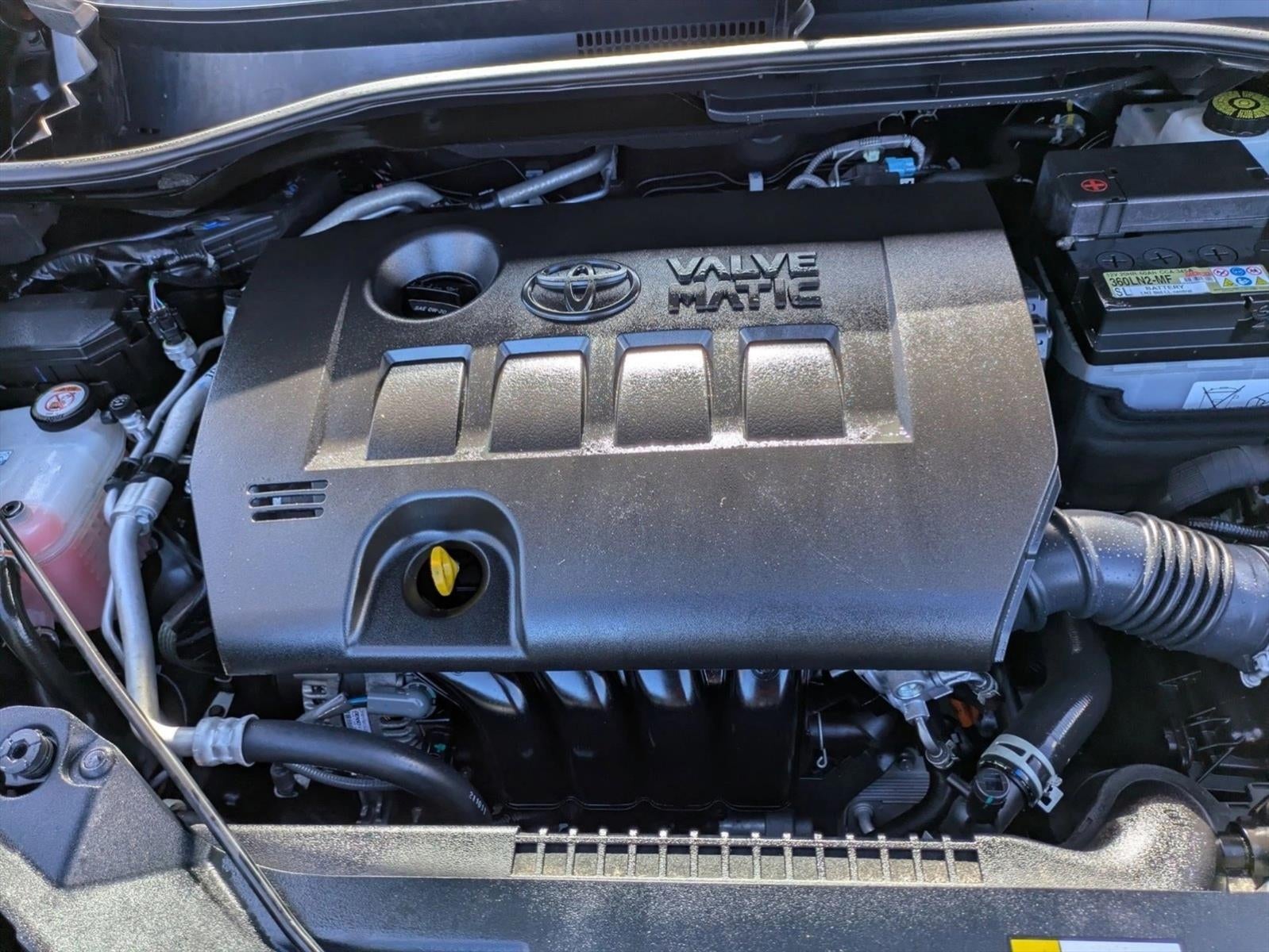 2022 Toyota C-HR Limited FWD (Natl)