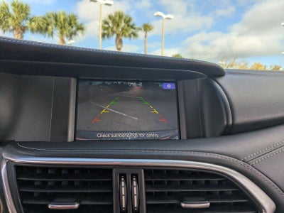 2017 INFINITI QX30 Premium AWD