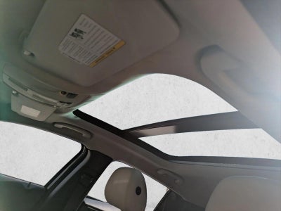 2017 INFINITI QX30 Premium AWD