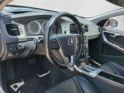 2012 Volvo S60 FWD 4dr Sdn T5 w/Moonroof