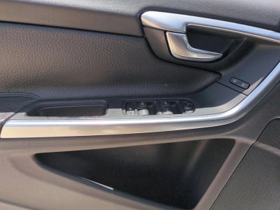 2012 Volvo S60 FWD 4dr Sdn T5 w/Moonroof