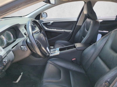 2012 Volvo S60 FWD 4dr Sdn T5 w/Moonroof