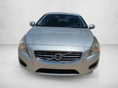 2012 Volvo S60 FWD 4dr Sdn T5 w/Moonroof
