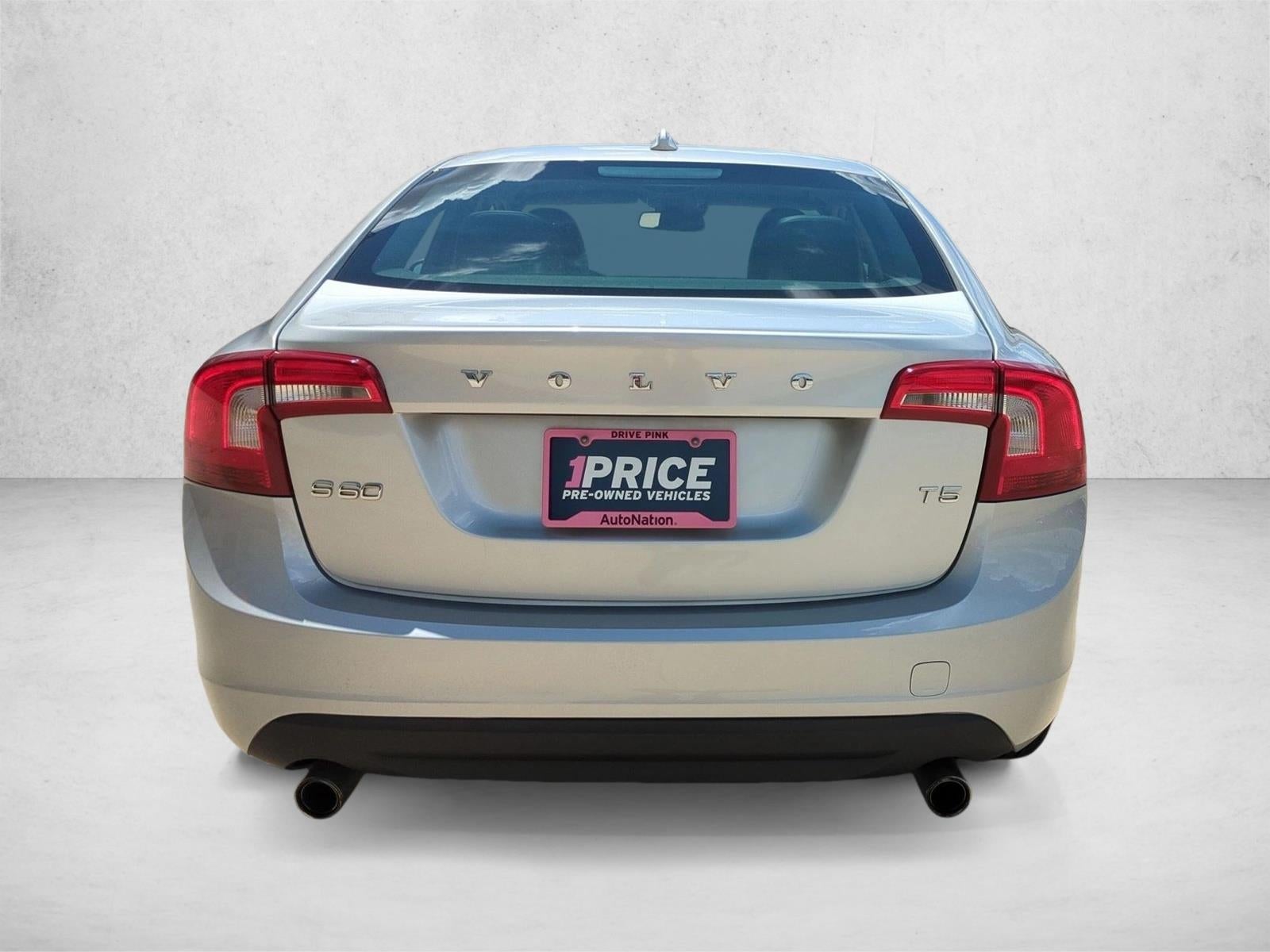 2012 Volvo S60 FWD 4dr Sdn T5 w/Moonroof