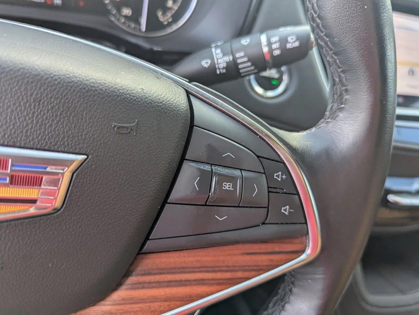 2023 Cadillac XT5 AWD 4dr Premium Luxury