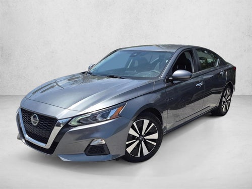 2022 Nissan Altima 2.5 SV Sedan