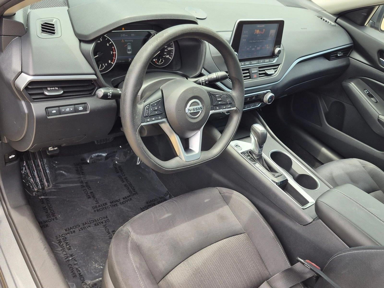 2022 Nissan Altima 2.5 SV Sedan
