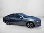 2022 Nissan Altima 2.5 SV Sedan