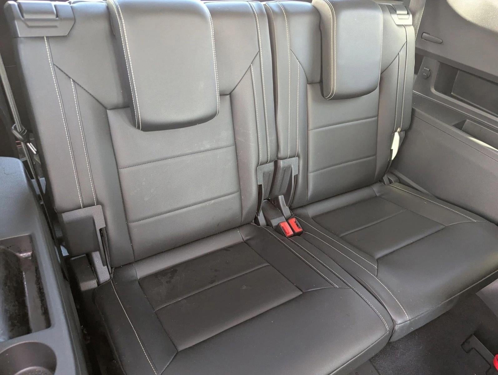 2022 Volkswagen Atlas 2.0T SE w/Technology FWD