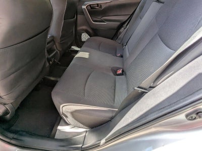 2020 Toyota RAV4 LE FWD (GS)