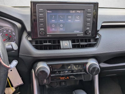 2020 Toyota RAV4 LE FWD (GS)