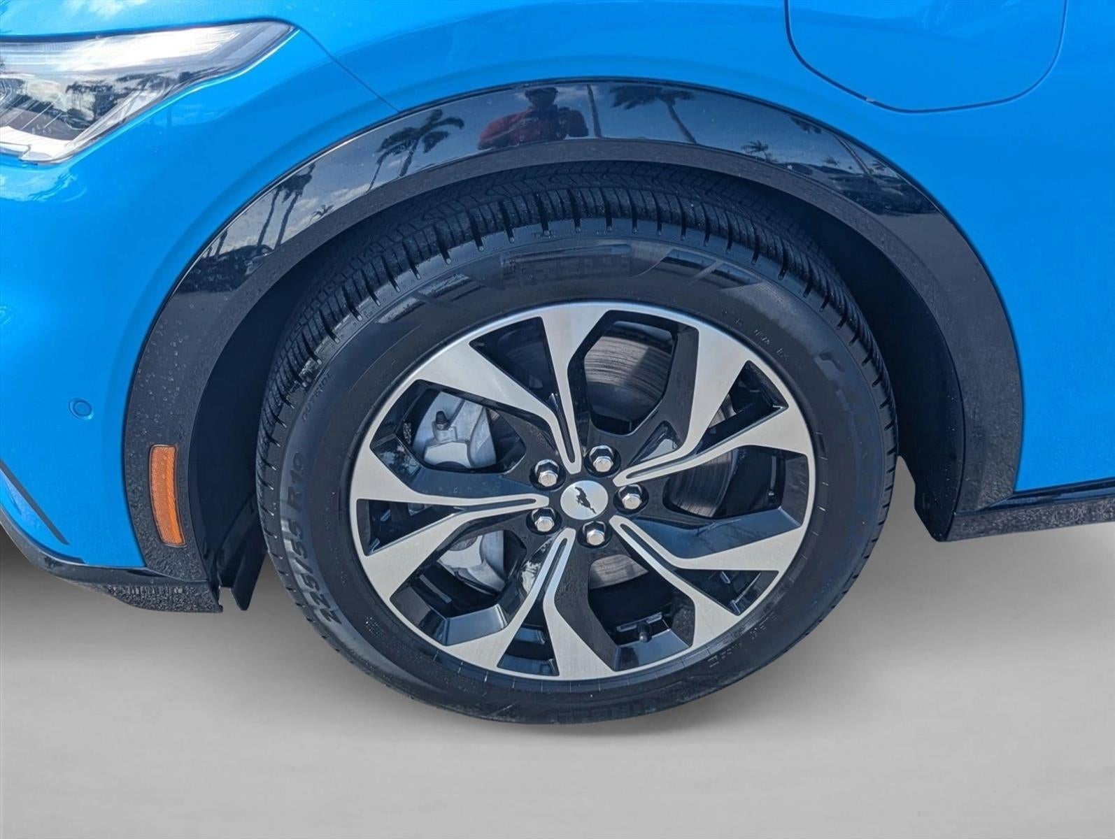 2023 Ford Mustang Mach-E Premium RWD