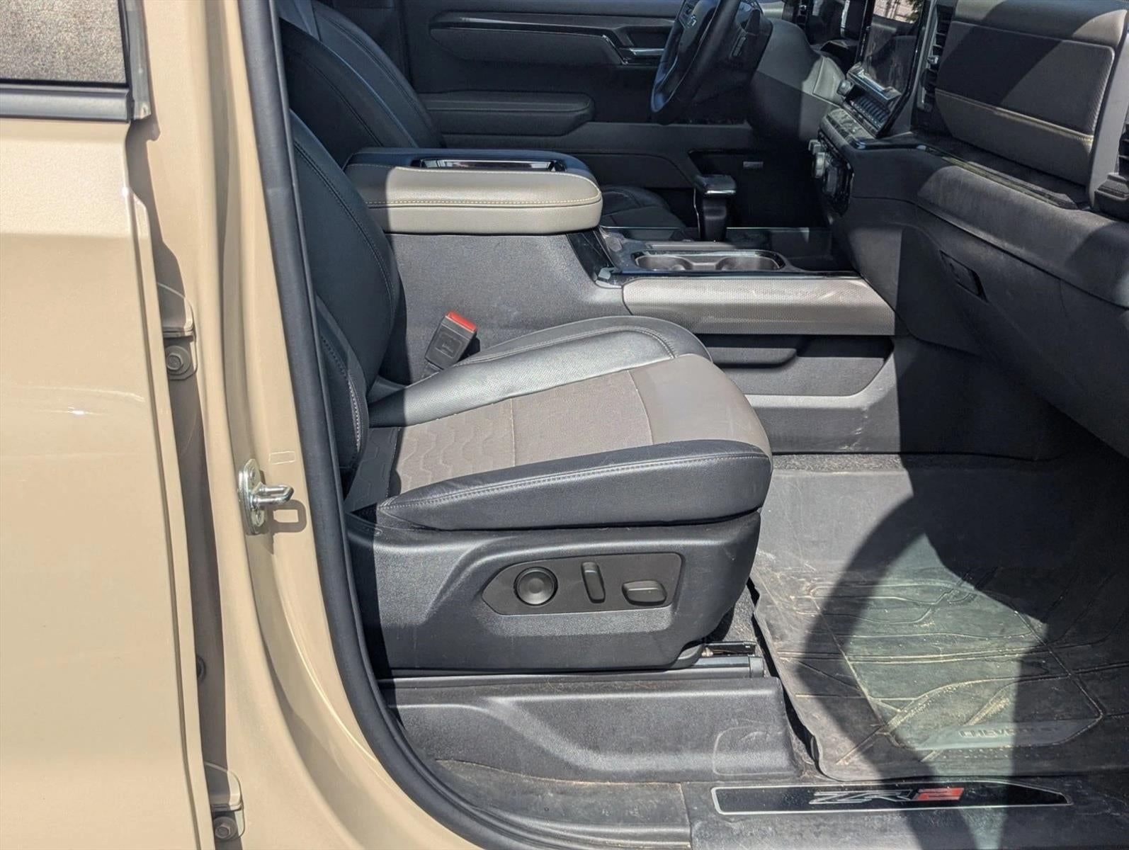 2022 Chevrolet Silverado 1500 Crew Cab Short Box 4-Wheel Drive ZR2