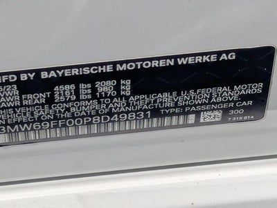 2023 BMW 330i Sedan