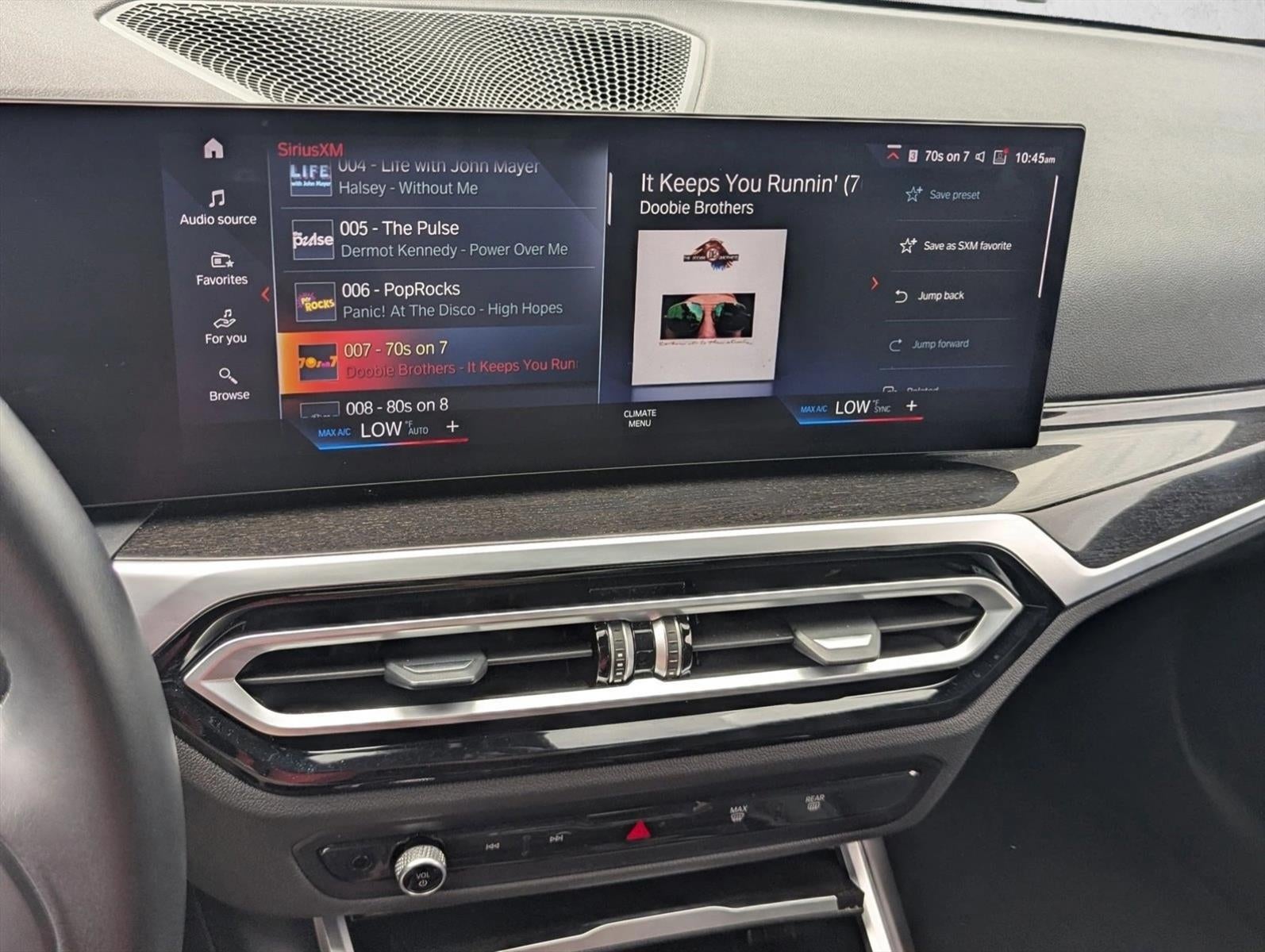 2024 BMW 330i Sedan