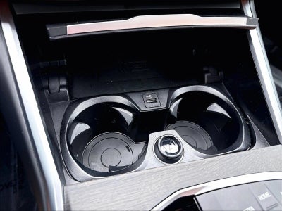 2024 BMW 330i Sedan