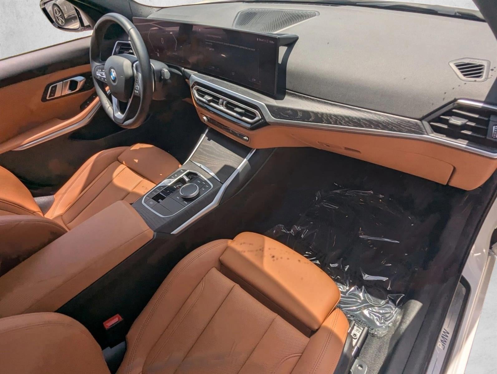 2023 BMW 330i Sedan