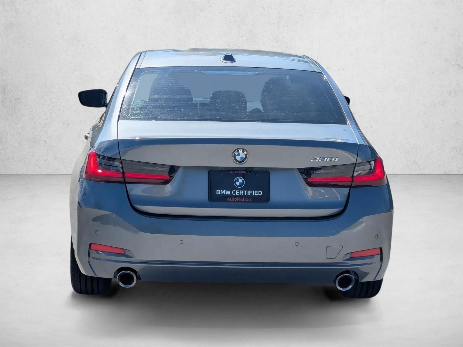 2023 BMW 330i Sedan