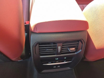 2024 BMW 330i Sedan