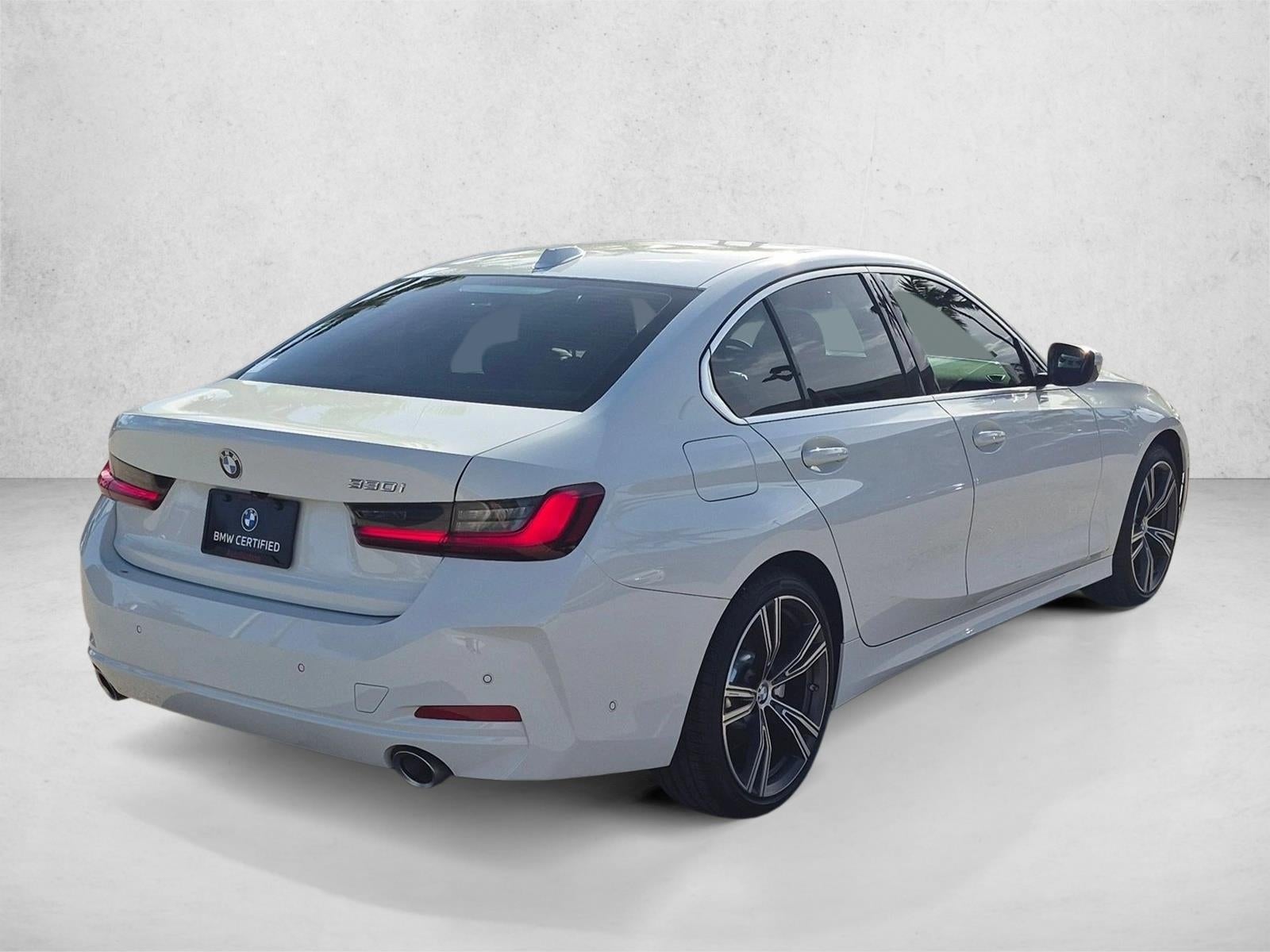 2024 BMW 330i Sedan