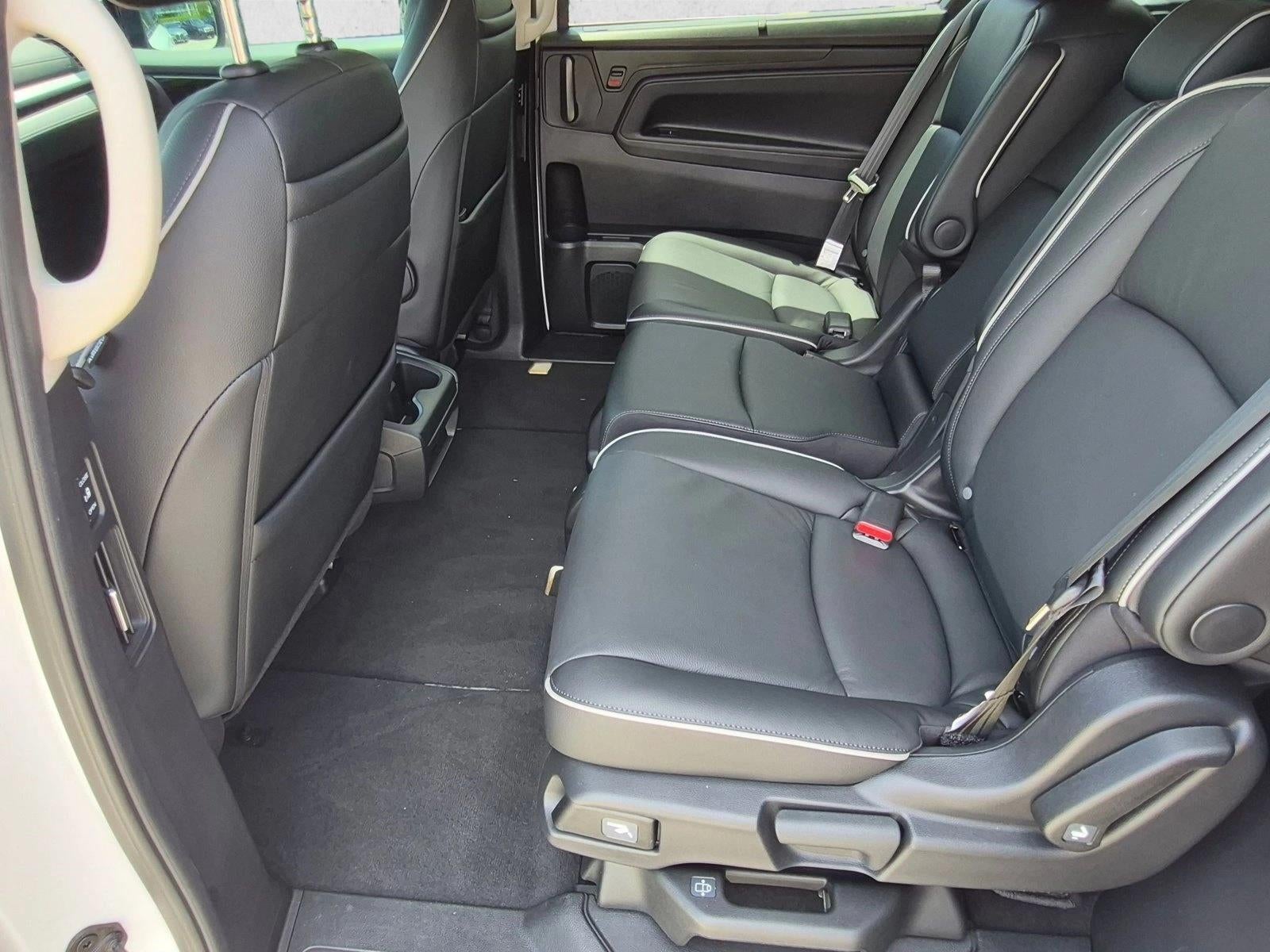 2025 Honda Odyssey Touring Auto