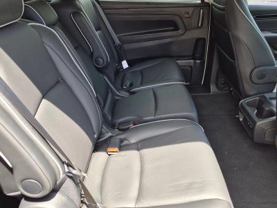 2025 Honda Odyssey Touring Auto