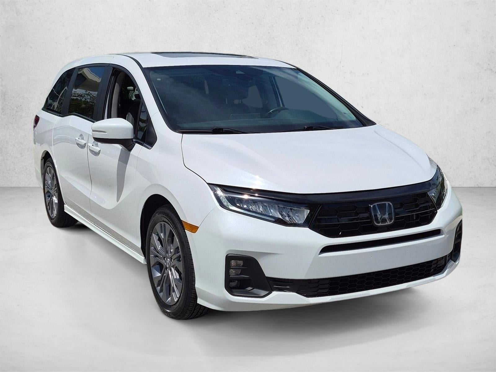 2025 Honda Odyssey Touring Auto