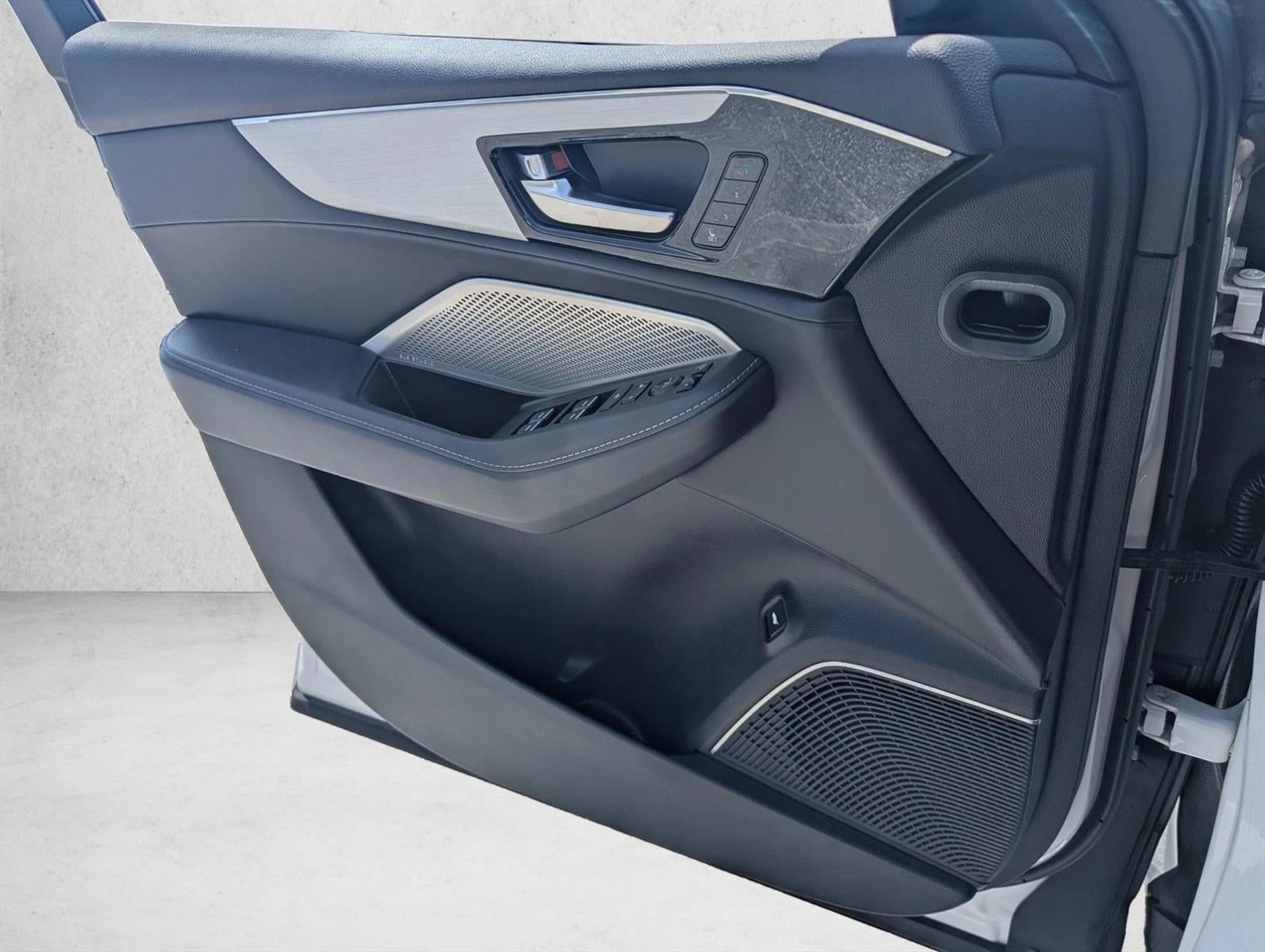 2024 Acura MDX FWD w/Technology Package