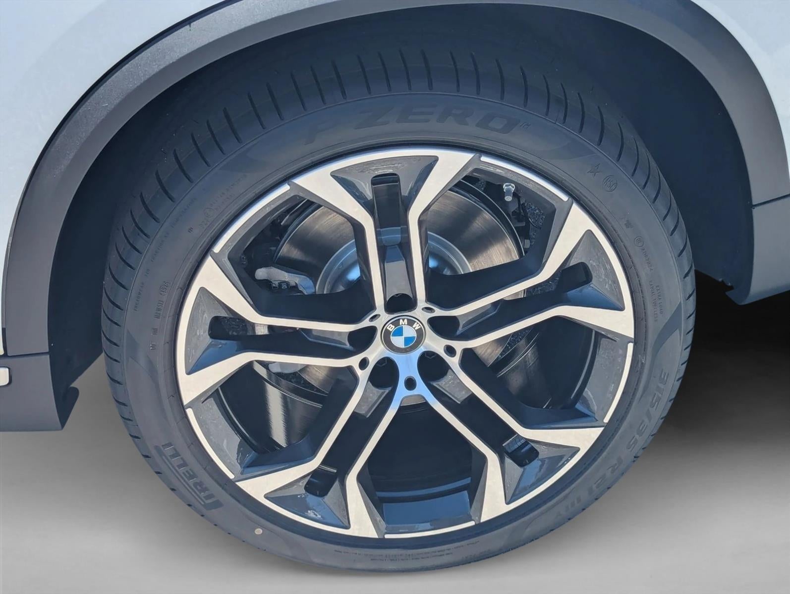 2026 BMW X5 sDrive40i Sports Activity Vehicle