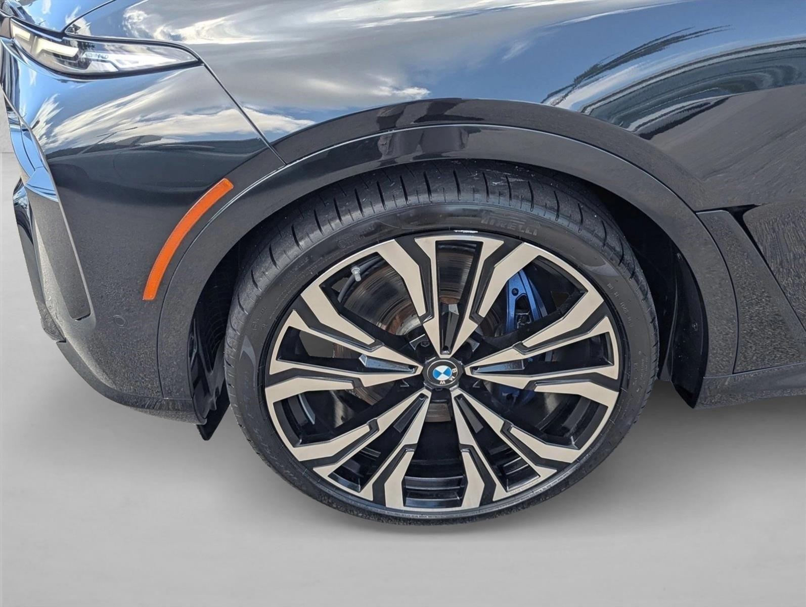 2024 BMW X7 M60i Sports Activity Vehicle