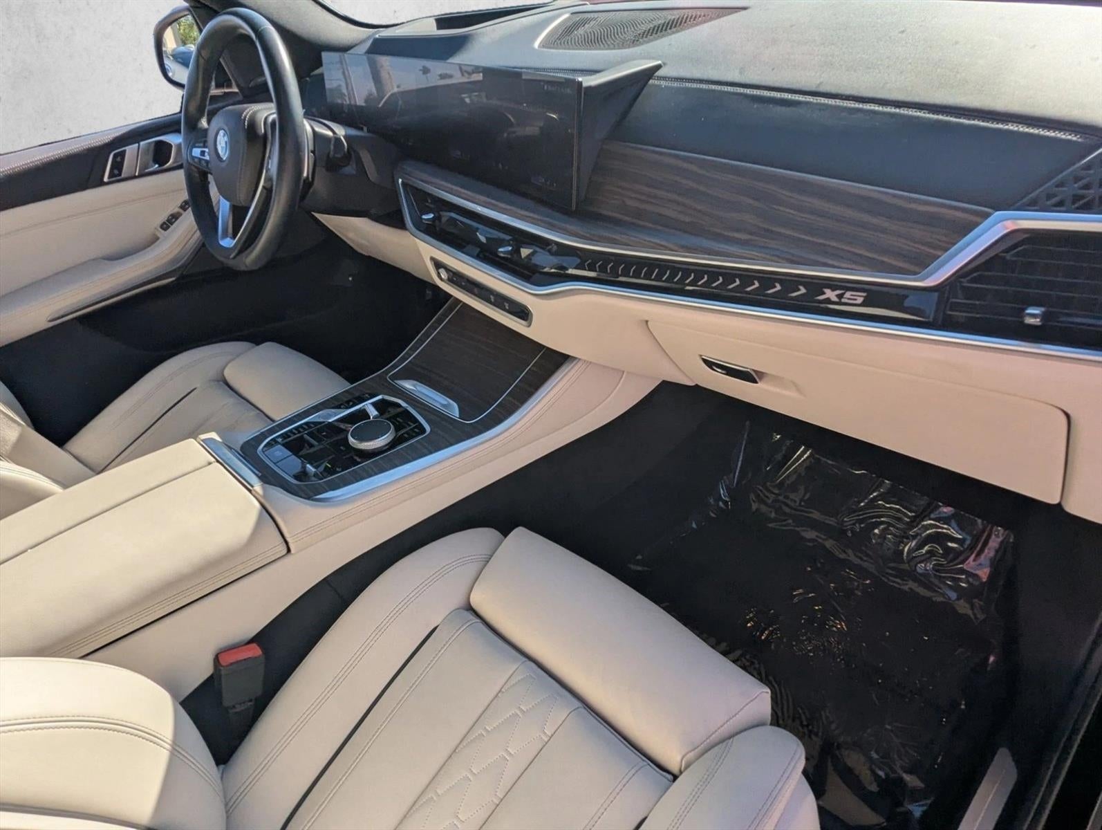 2024 BMW X5 xDrive50e Plug-In Hybrid