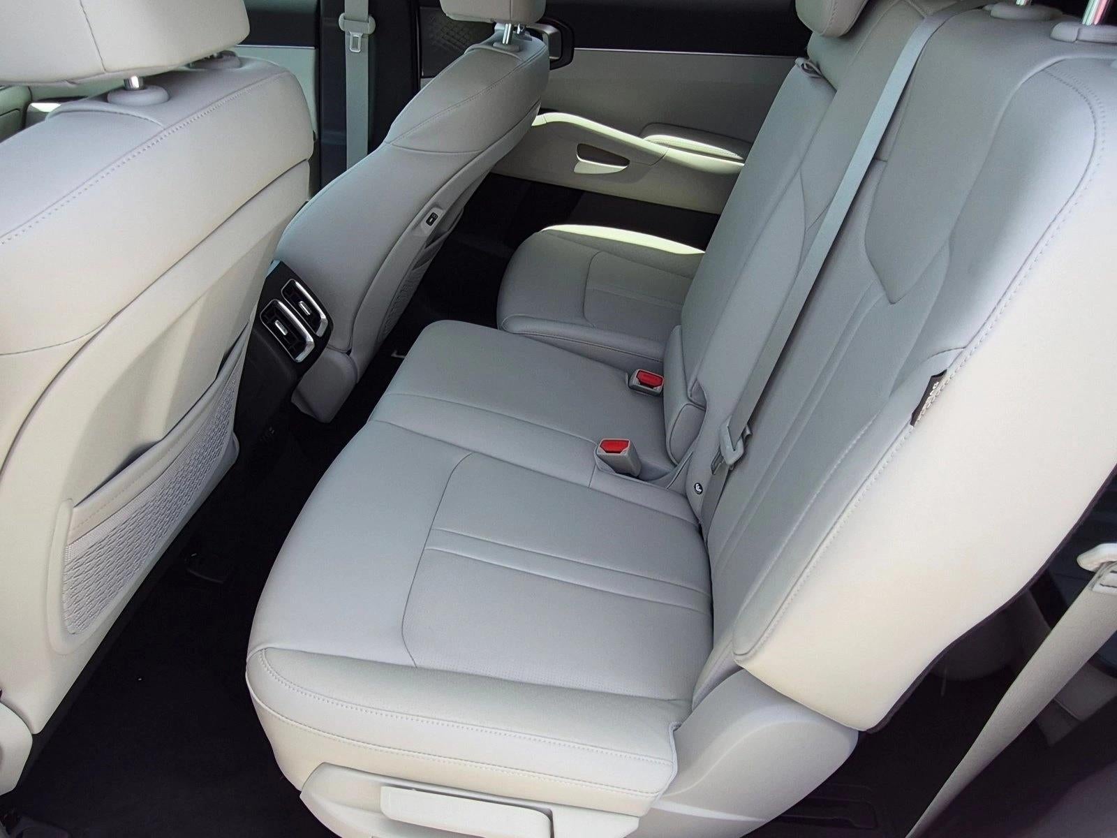 2025 Kia Sorento S FWD