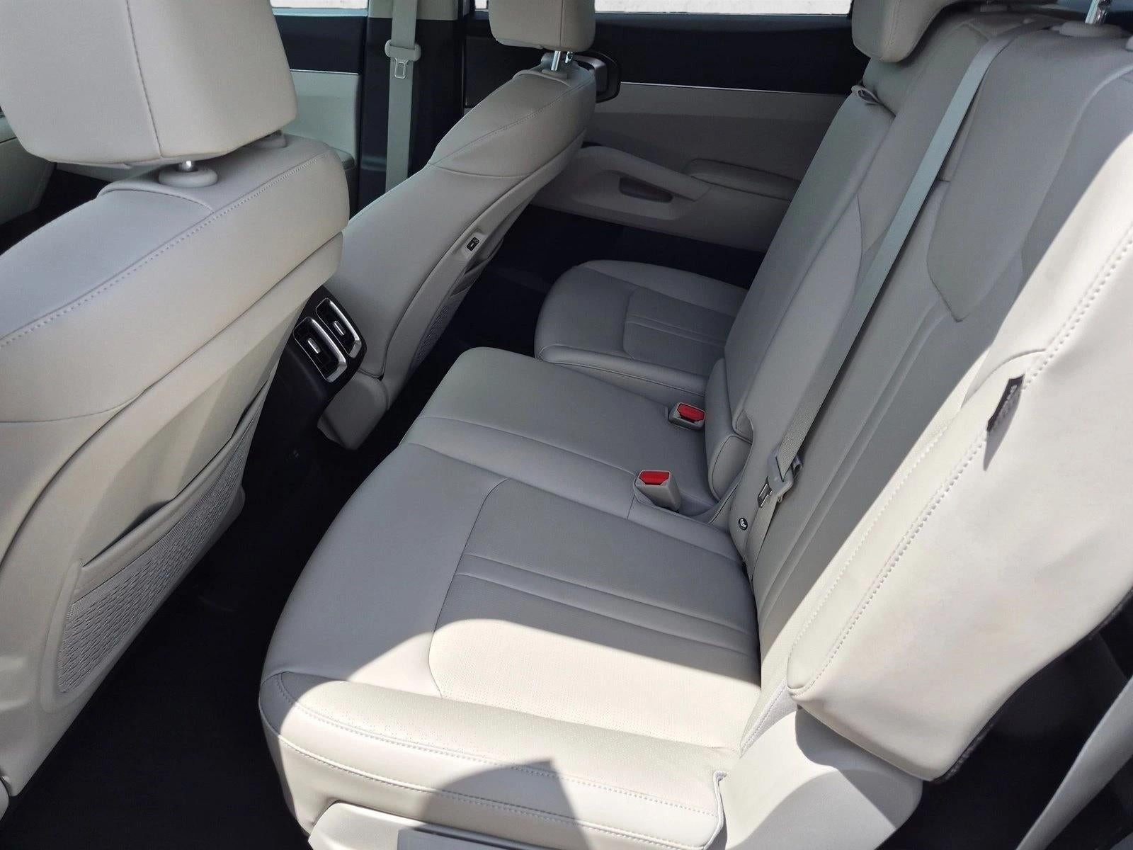 2025 Kia Sorento S FWD