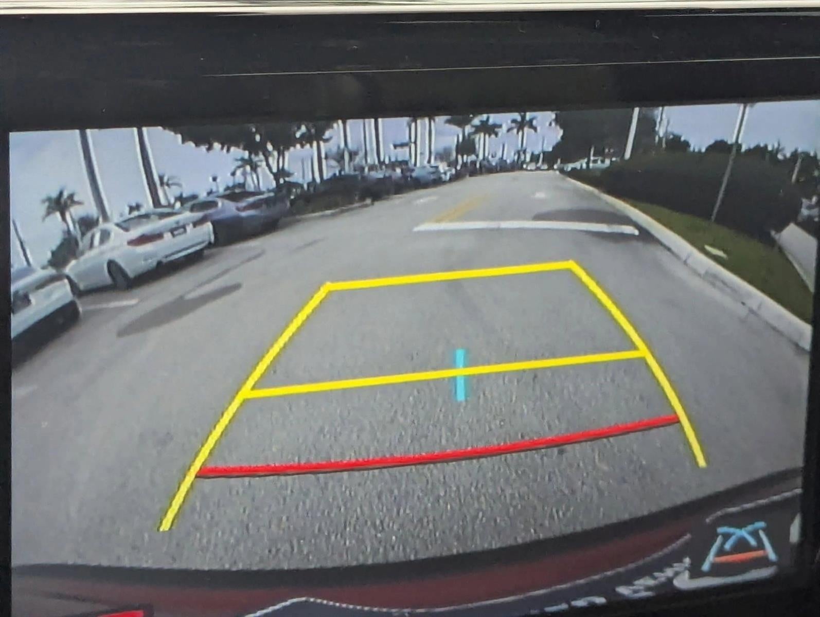 2022 Toyota Corolla Cross XLE 2WD (Natl)