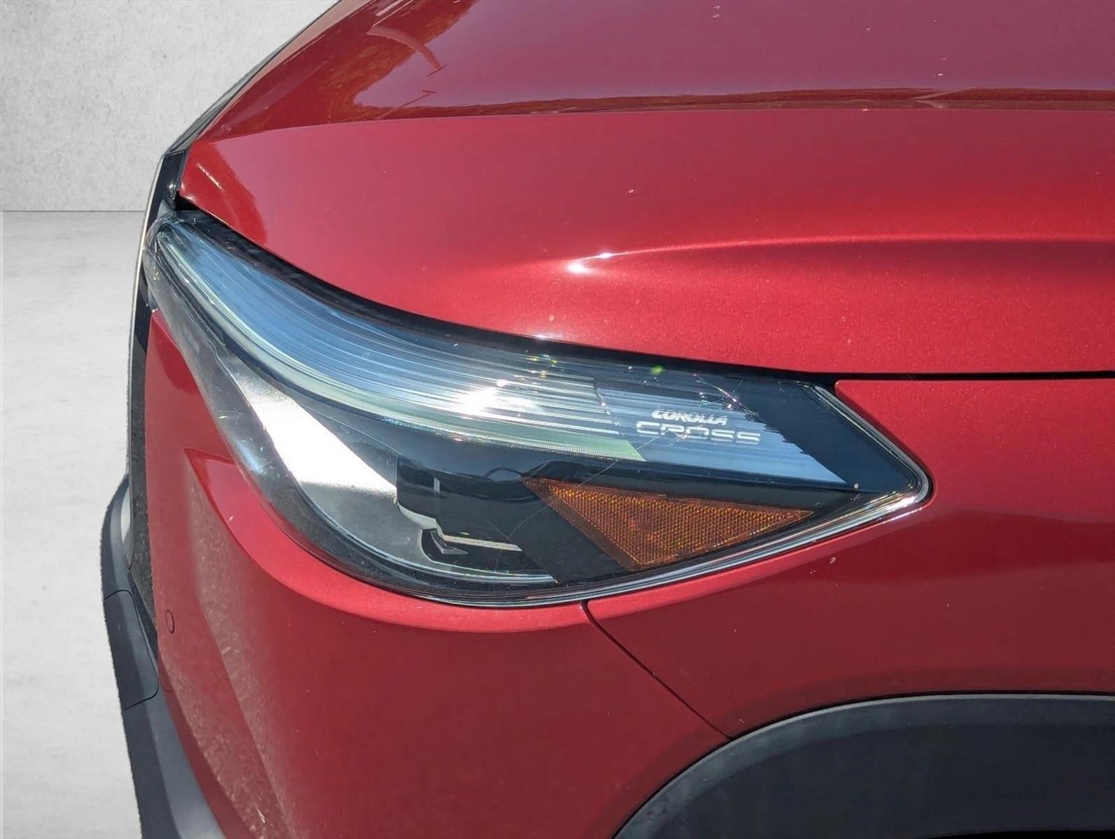 2022 Toyota Corolla Cross XLE 2WD (Natl)