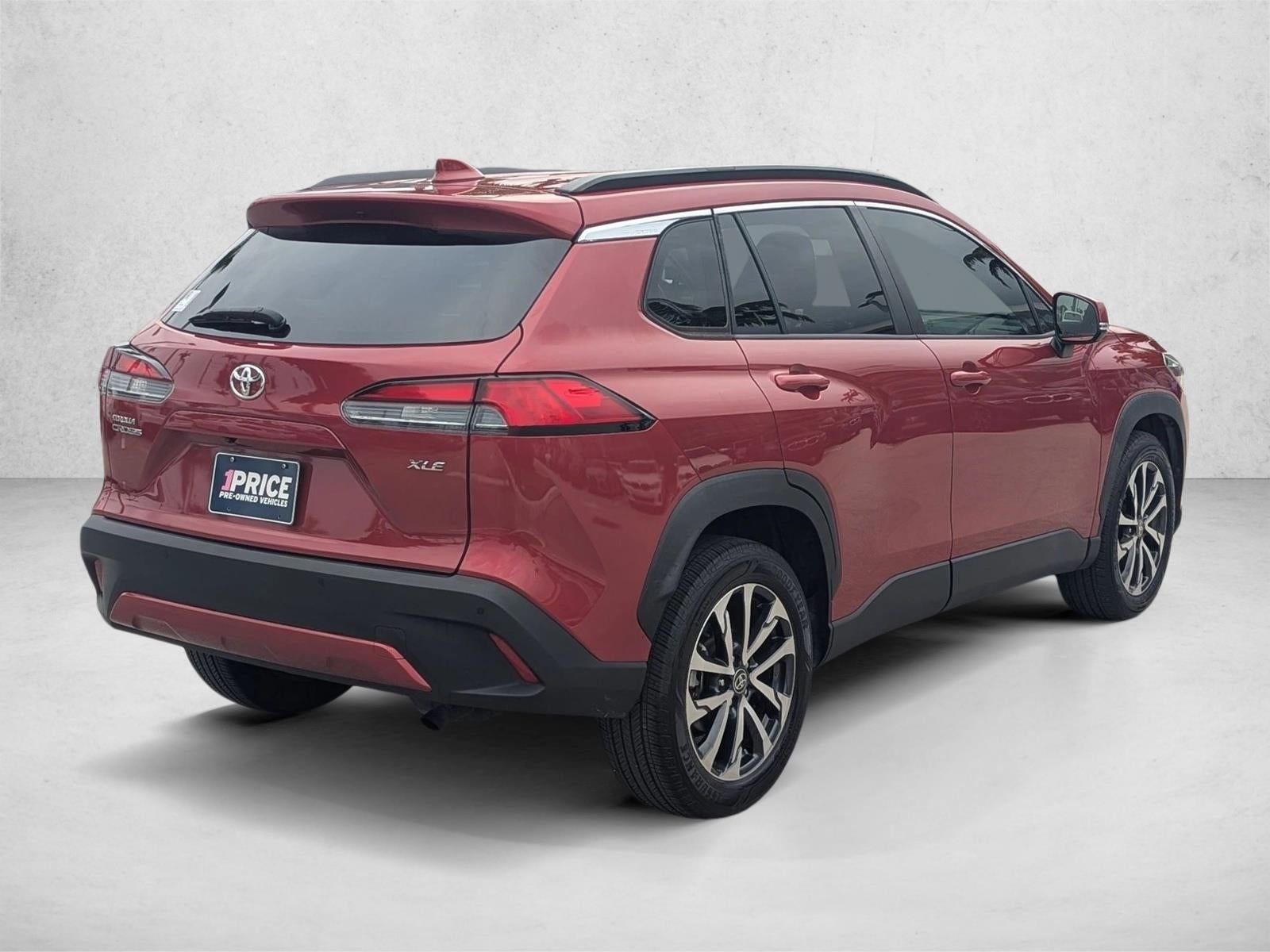 2022 Toyota Corolla Cross XLE 2WD (Natl)