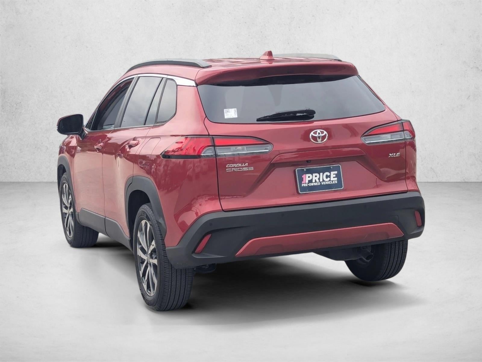 2022 Toyota Corolla Cross XLE 2WD (Natl)