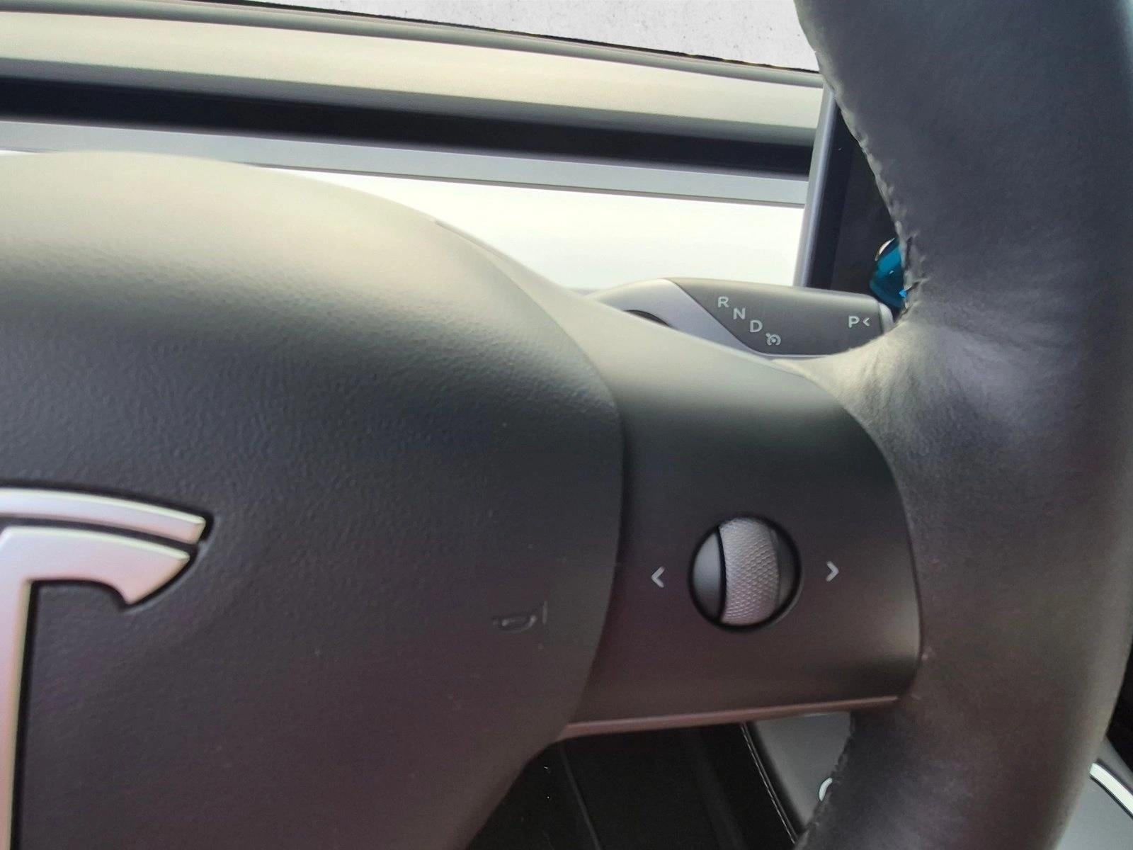 2022 Tesla Model Y Performance AWD