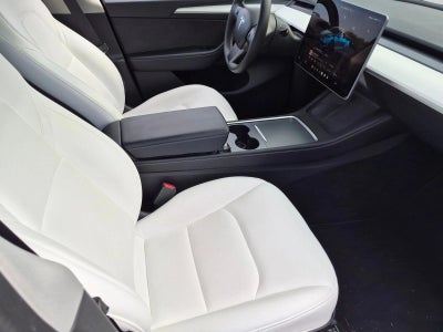2022 Tesla Model Y Performance AWD