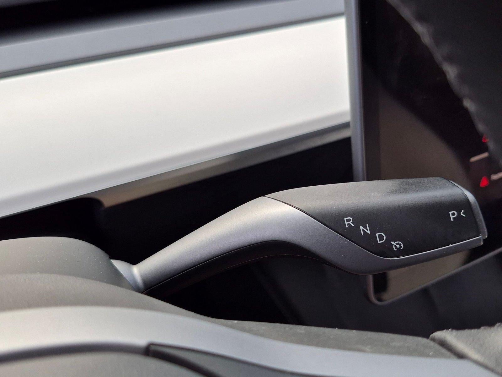 2022 Tesla Model Y Performance AWD
