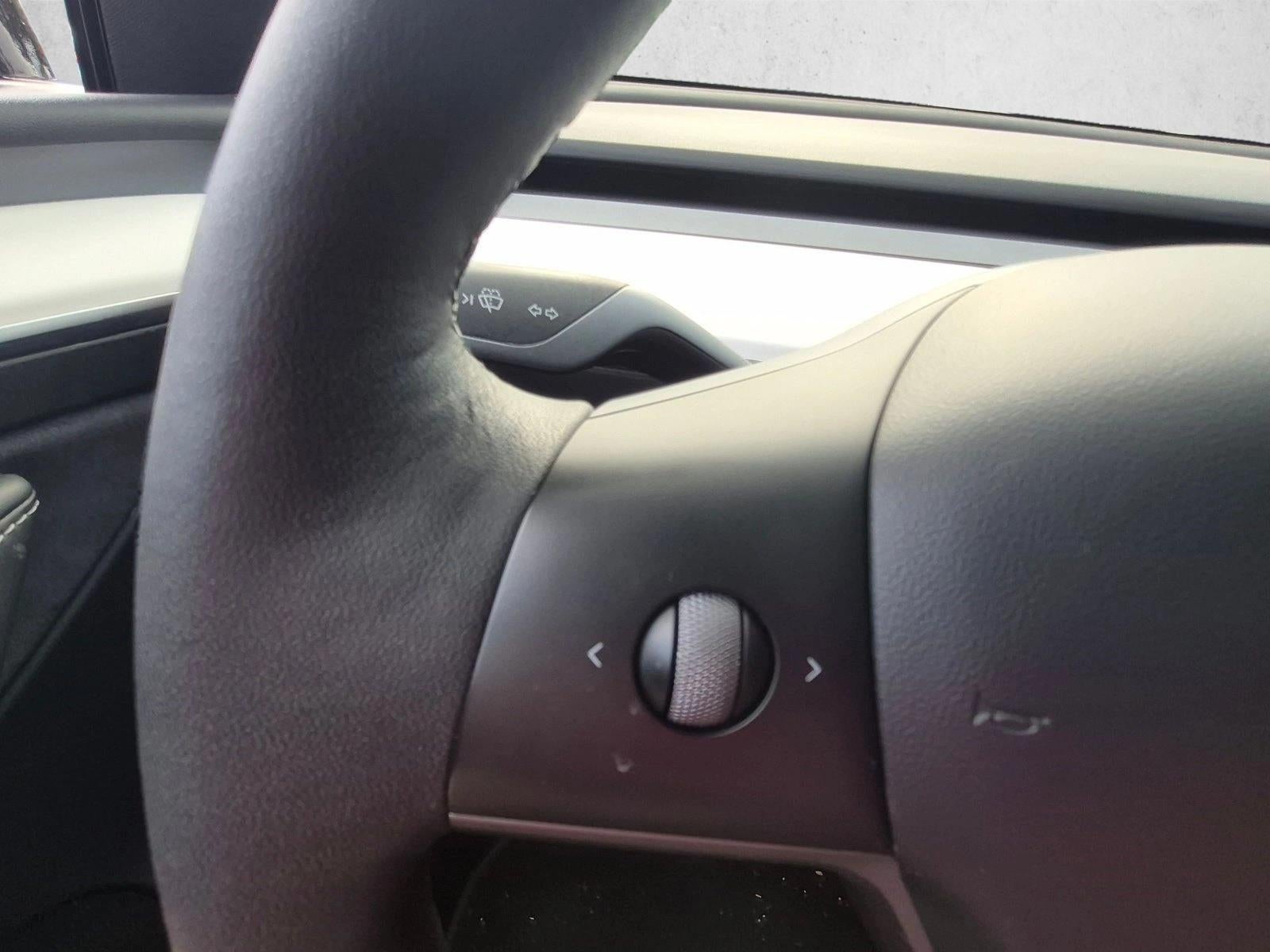 2022 Tesla Model Y Performance AWD