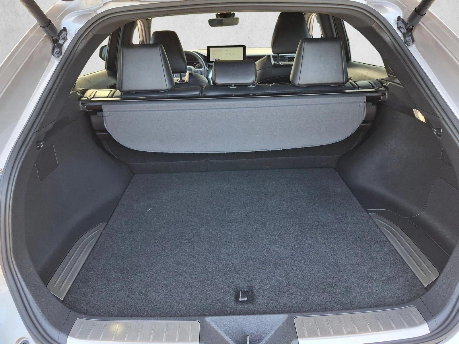 2024 Toyota Venza XLE AWD (SE)