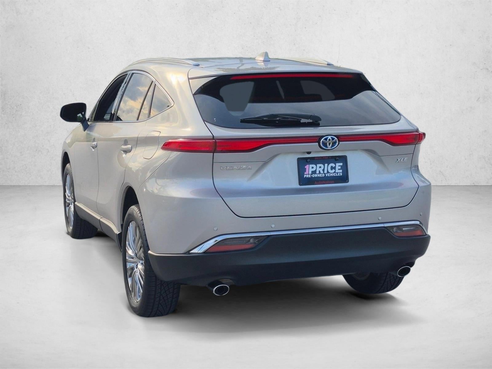 2024 Toyota Venza XLE AWD (SE)