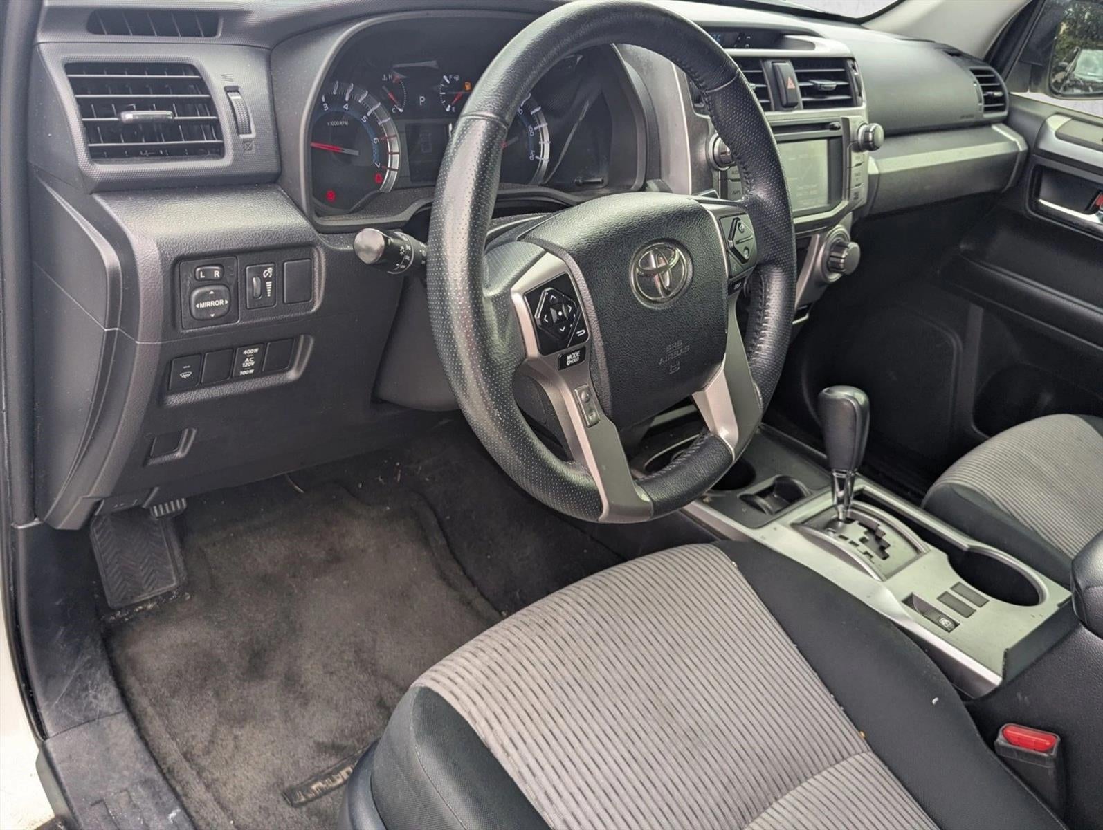 2018 Toyota 4Runner SR5 2WD (Natl)