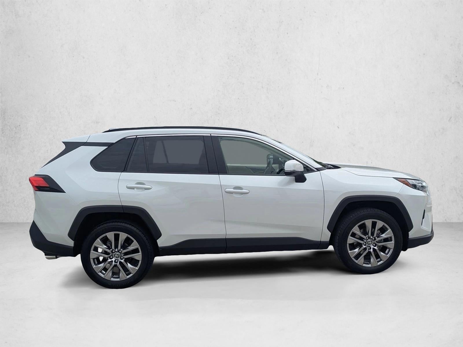 2023 Toyota RAV4 XLE Premium FWD (Natl)