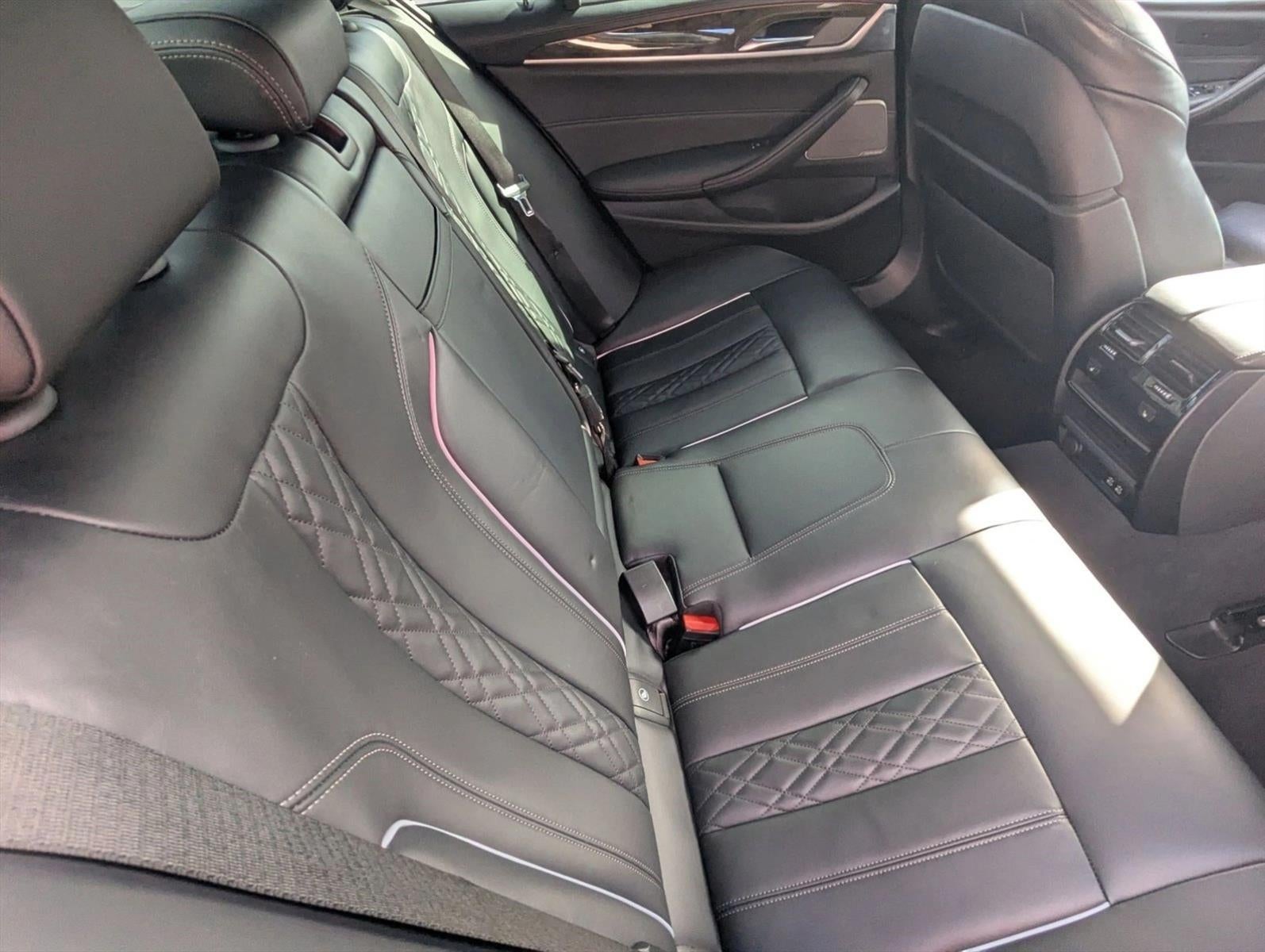 2023 BMW M550i xDrive Sedan